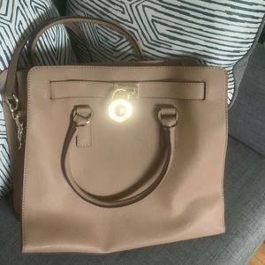 Michel Kors tan bag, hardly used
